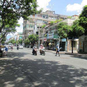 Phòng khám Mắt - TS.BS. Trần Thị Phương Thu & ThS.BS. Võ Đức Dũng