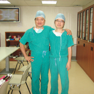 Viện phẫu thuật thẩm mỹ Hùng Vương - TS.BS. Lê Tấn Hùng